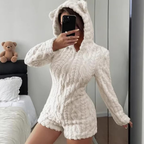 Women's hooded long sleeved jumpsuit   女士连帽长袖连体衣