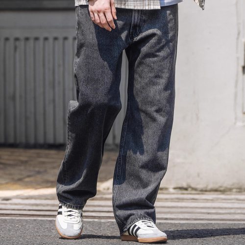 Vintage黑色水洗牛仔裤UTIMUS