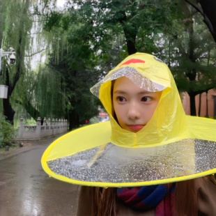 小黄鸭雨衣非一次性雨衣出游可爱成人旅行便携加厚雨披透明女生