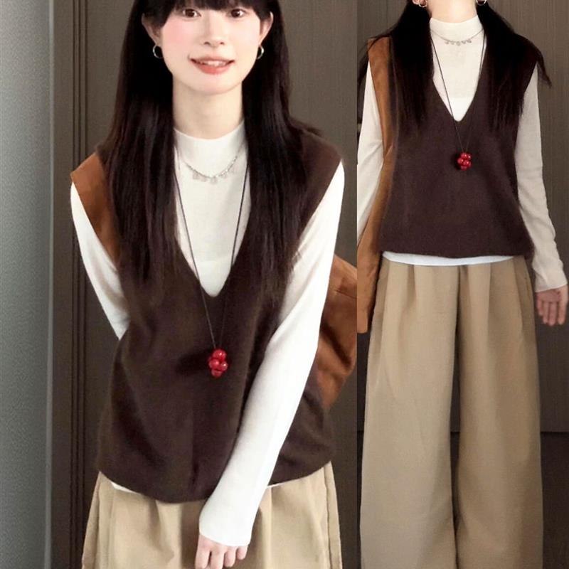 韩系深咖色V领马甲背心女秋冬新款叠穿无袖针织衫修身显瘦打底衫