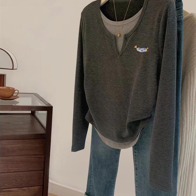 胖MM大码200斤灰色假两件短款长袖T恤女春秋季冬季显瘦小个子内搭