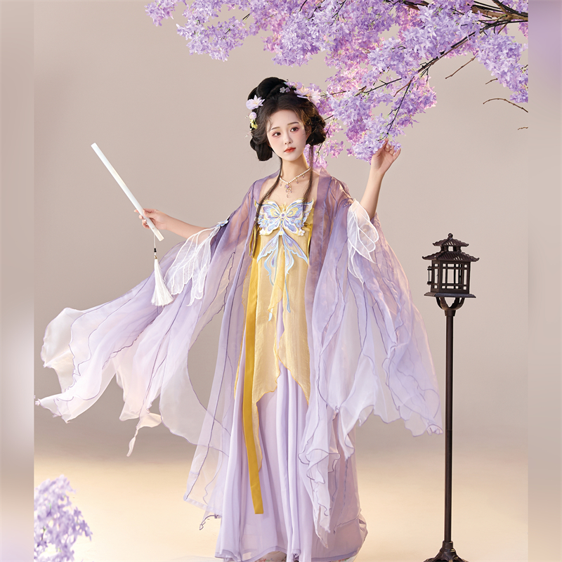 醉时阁【醉梦蝶】花瓣袖齐胸套装