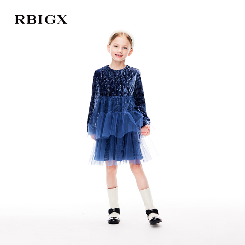 RBIGX/瑞比克设计感珠片绣连衣裙