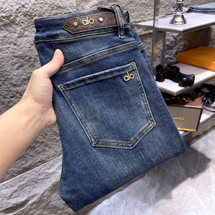 2025新款高端牛仔裤男士修身小脚秋冬季厚款蓝色奢侈品牌潮流裤子