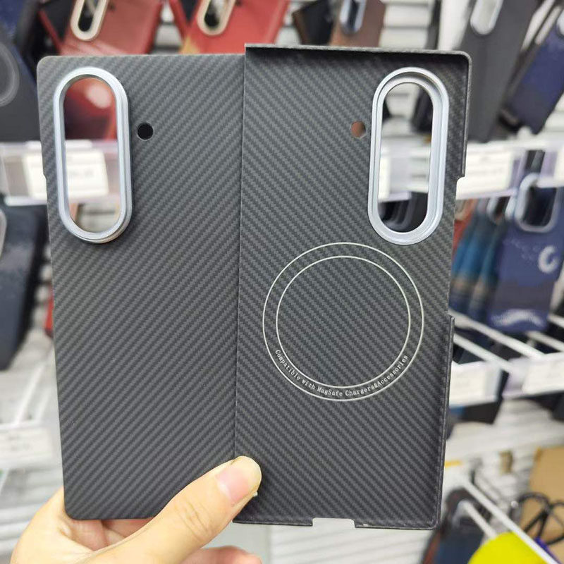 适用三星Z Fold 7凯夫拉碳纤维手机保护壳MagSafe磁吸Fold7芳纶磁吸手机保护套