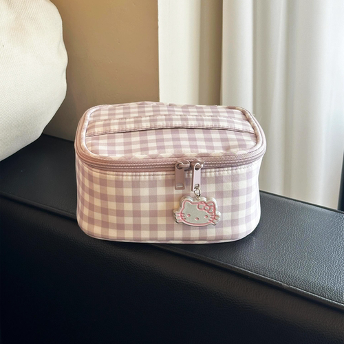 化妆包外出旅行漂亮便携2026新款分区数据线杂物收纳包防水洗漱包