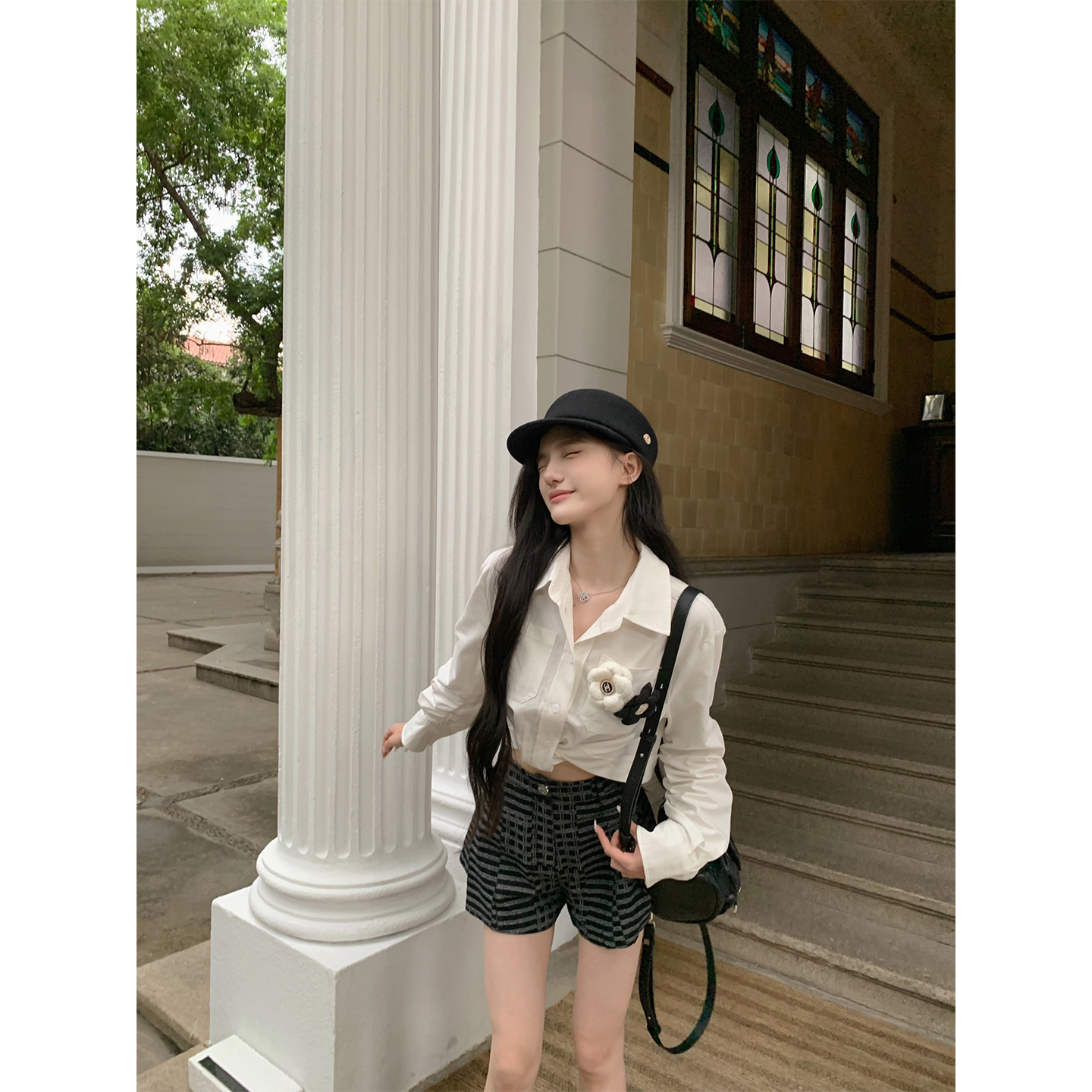 YYW汪澜的妹妹短款白衬衫套装