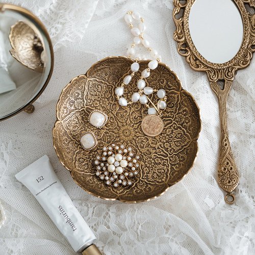 法术复古金属装饰盘雕花饰品盘