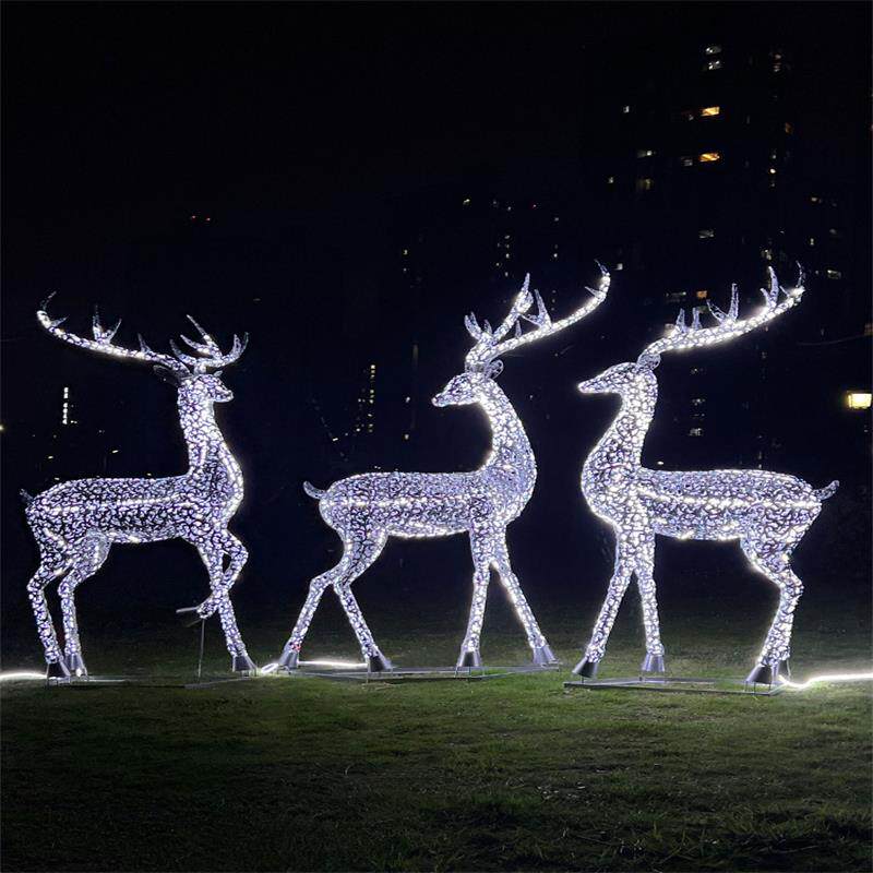 户外发光铁艺梅花鹿雕塑不锈钢动物园草坪绿化园林景观装饰品摆件