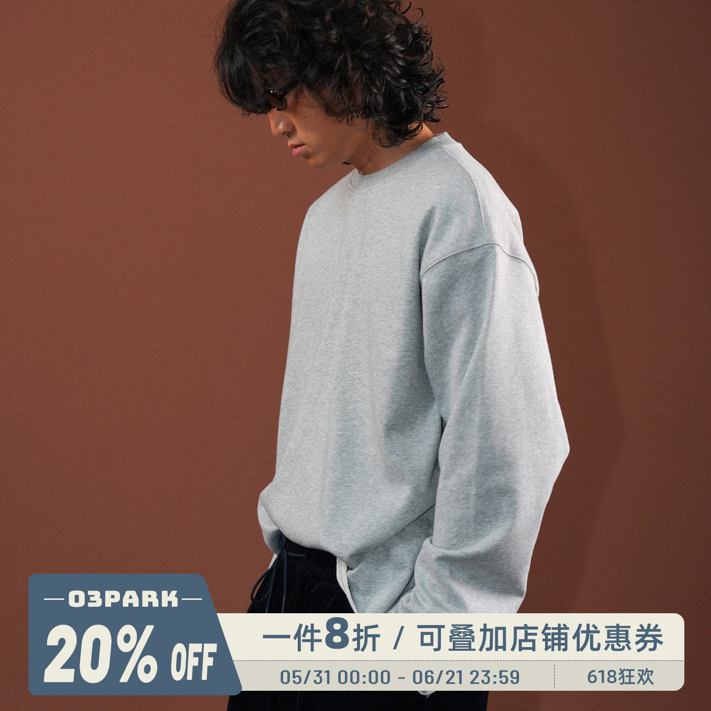 O3PARK新款复古毛边散口刀割袖口上衣百搭短款纯色卷边圆领卫衣