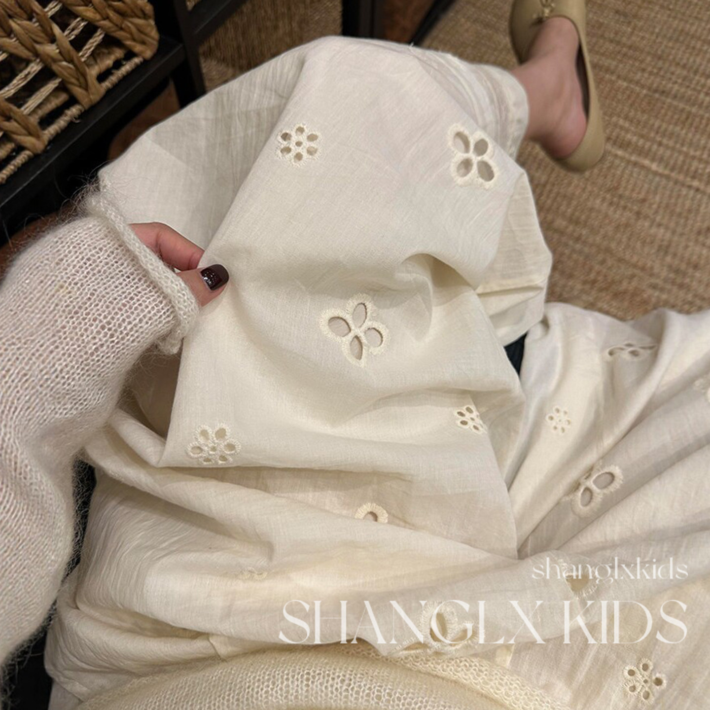 女童超好看炸街裤子大童女初中生阔腿裤夏天薄款休闲风夏季儿童潮 - 实物图