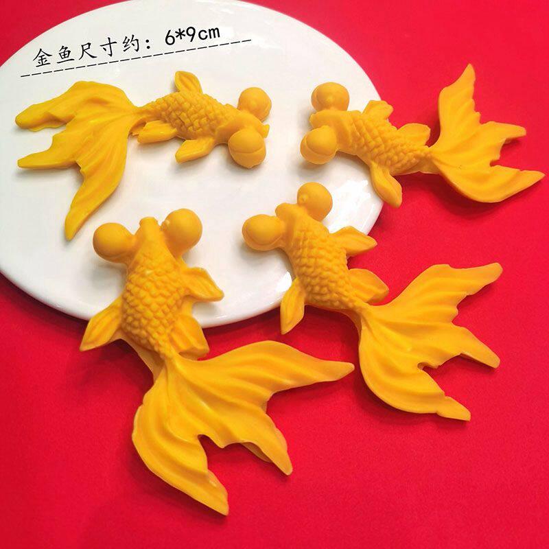 鲤鱼祝寿蛋糕装饰金鱼巧克力摆件图片