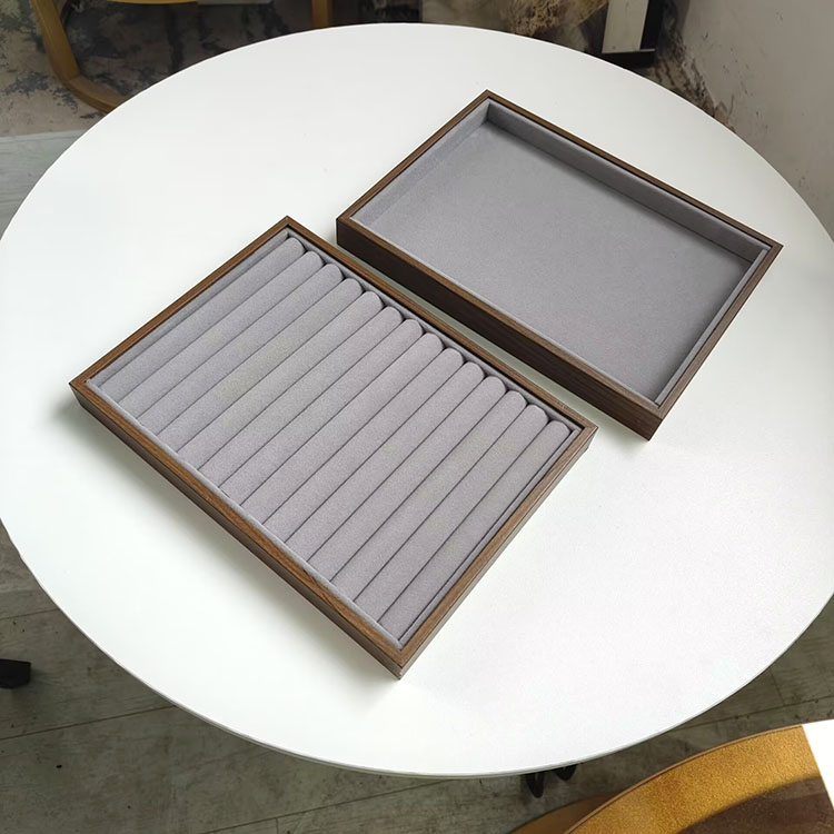 中号胡桃木纹灰色绒布首饰托盘戒指手串项链耳钉珠宝文玩展示直播图片