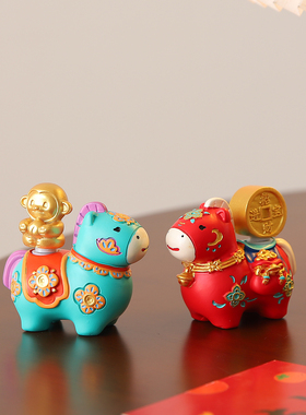 2026马年吉祥物生肖马本命年礼物马上有钱公仔玩偶手办桌面小摆件