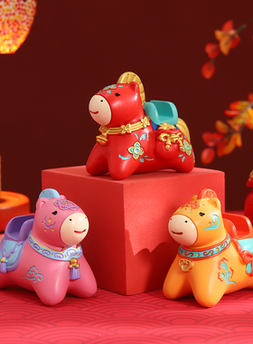 2026马年吉祥物生肖马本命年礼物马上有钱手机支架手办桌面小摆件