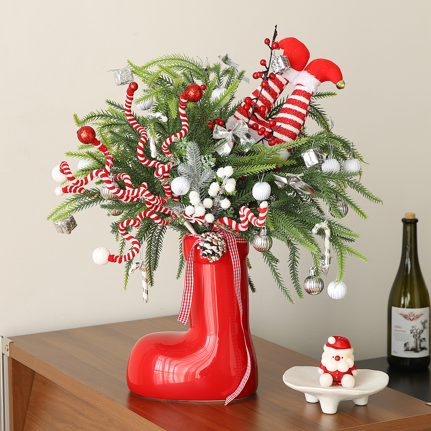 圣诞节日红靴子圣诞树桌面花艺摆件轻奢高档客厅家居氛围感装饰品
