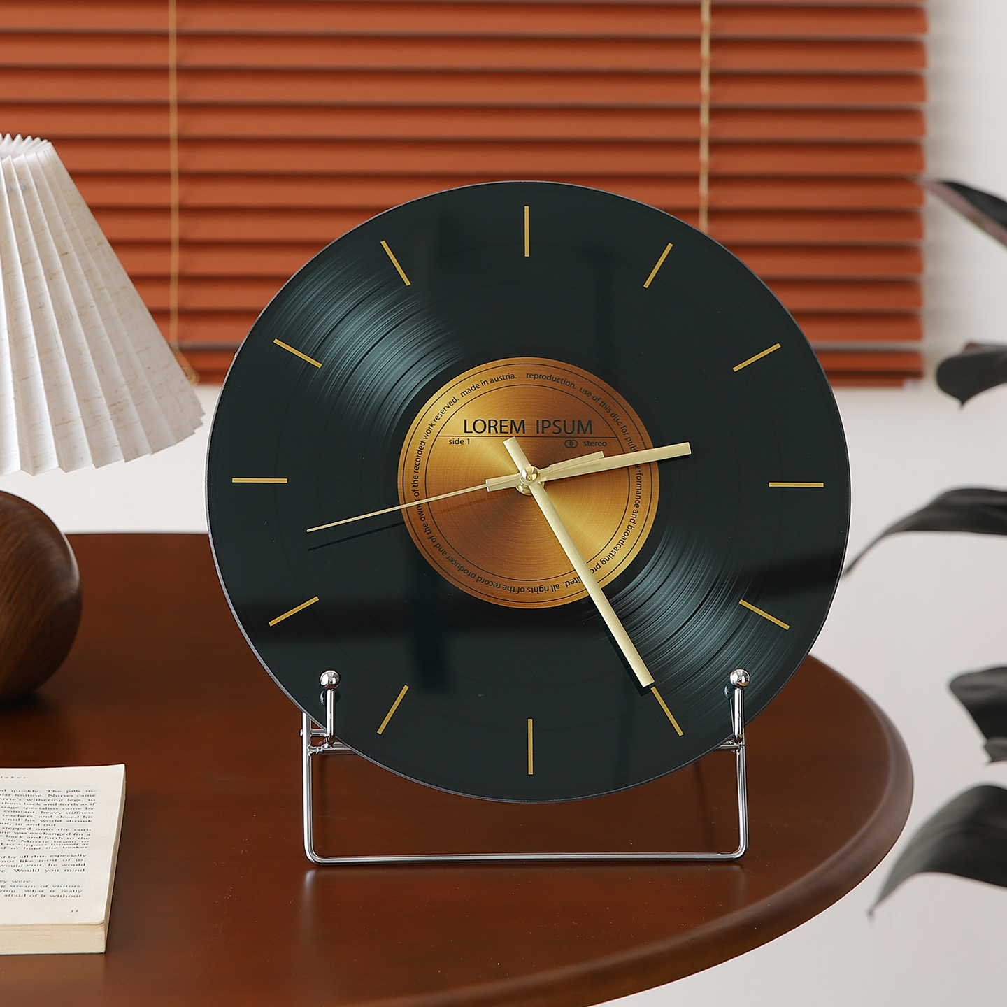 中古风复古黑胶唱片时钟桌面摆件高级感小众客厅电视柜家居装饰品