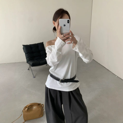 ULOUR/U粒2026早秋韩系简约贝壳扣单肩腰带长袖T恤96080(配腰带)