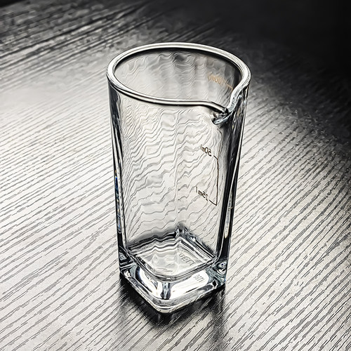 加厚四方无把玻璃白酒分酒器