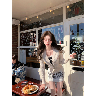 piggy 开衫 心动101 女修身 吊带半裙 少女斑点狗针织套装 八盖pinky