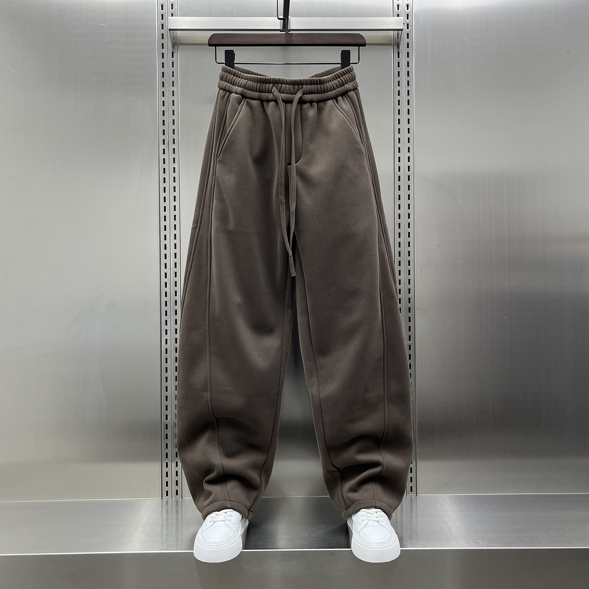 冬季男士加绒保暖松紧腰直筒卫裤