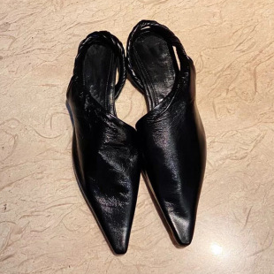 尖头半拖凉鞋女2026年夏季新款气质百搭平底单鞋穆勒鞋后绊带凉拖