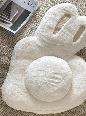 2023年爆款网红轻奢奶油风OK兔抱枕创意沙发客厅高级感异形靠枕