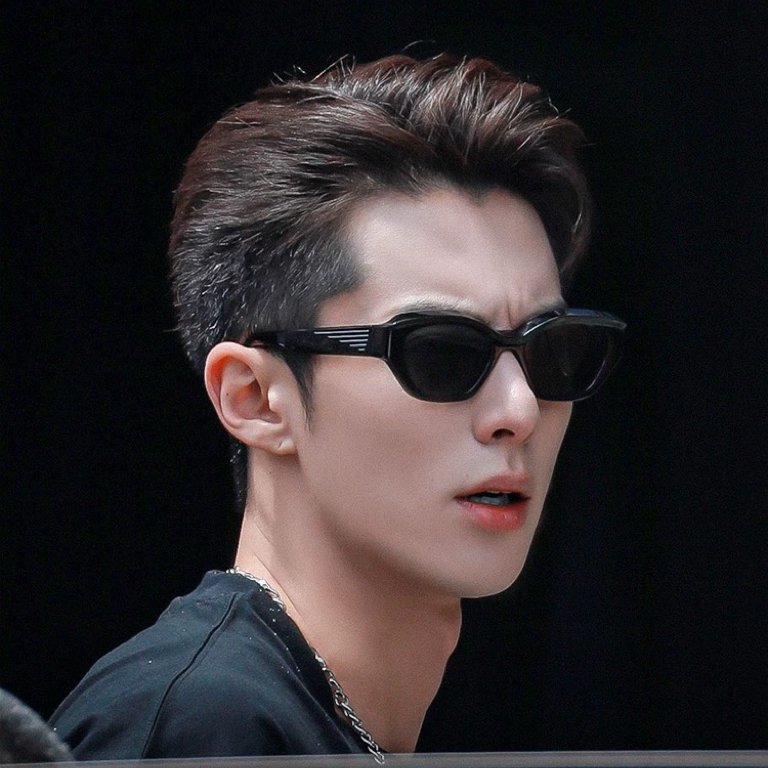 2025新款王鹤棣同款立体猫眼墨镜