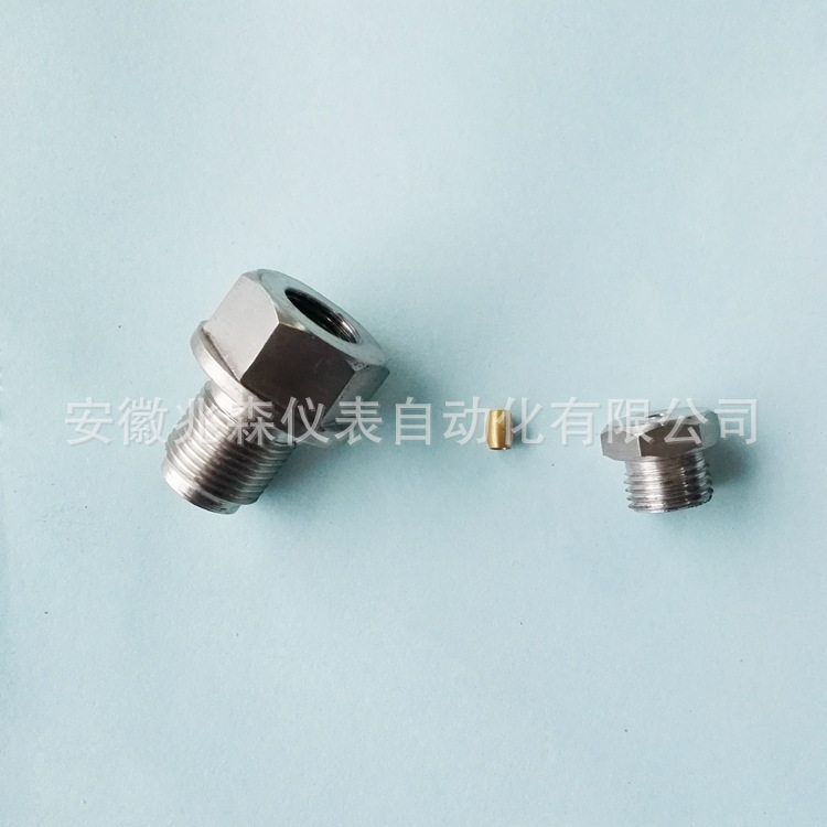 M20X1.5活动卡套接头 铠装热电偶热电阻配套用不锈钢活动卡套螺丝图片
