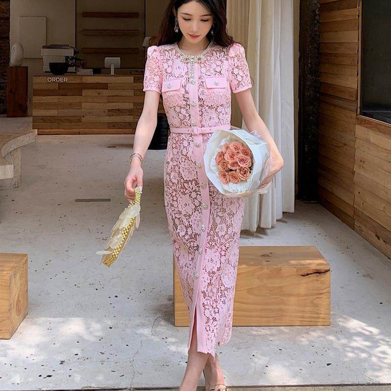 夏季新款女装奢华蝴蝶结纽扣装饰粉色蕾丝高腰修身长款连衣裙礼服