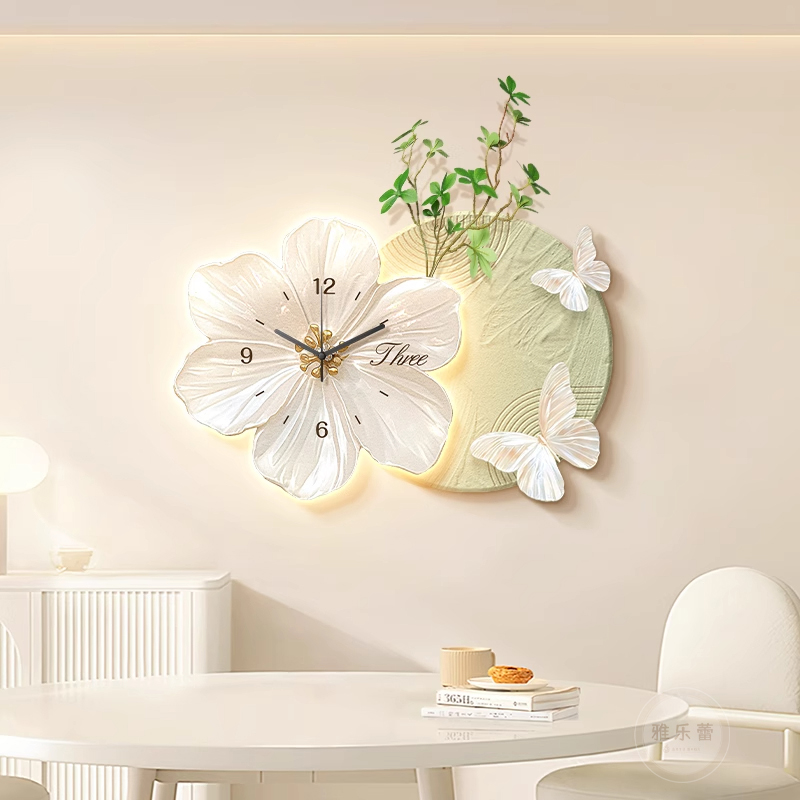 奶油风餐厅挂钟装饰画客厅电视背景墙挂画带钟表蝴蝶花卉创意时钟图片