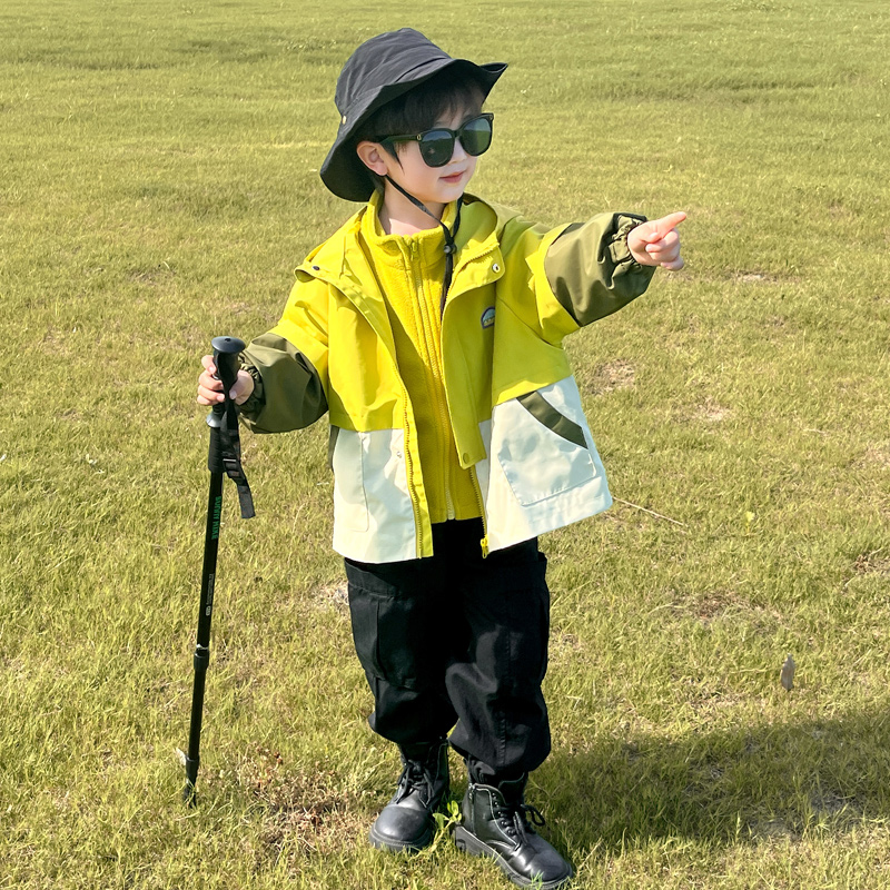 男童三合一冲锋衣秋冬款2025新款儿童夹棉外套男孩三防登山户外服