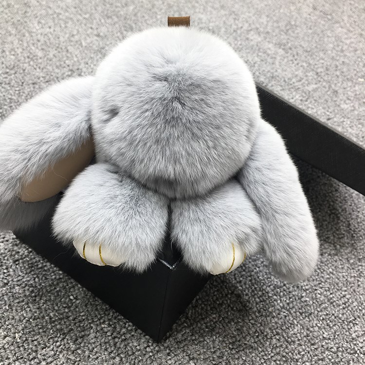 the original feign death hang act the role of small rabbit