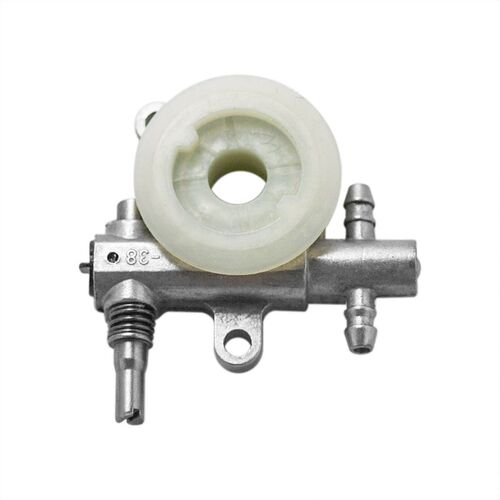 2500/3800 Chainsaw Spare Parts Chainsaw Oil Pump With Worm R