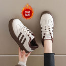 真皮加绒小白鞋女2025冬季新款厚底防滑保暖德训鞋百搭软底二棉鞋