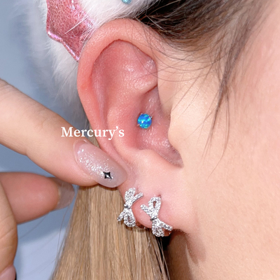 s925银日韩百搭镶钻蝴蝶结耳饰