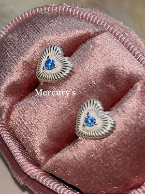 小巧百搭s925银蓝钻爱心小众耳圈