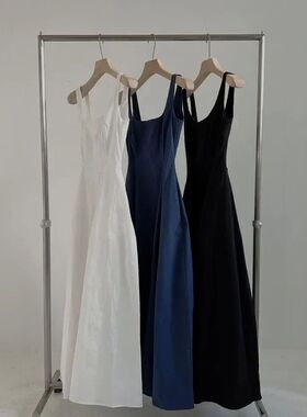 简约无袖吊带连衣裙Temperament simple sleeveless halter dress