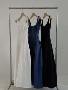 简约无袖吊带连衣裙Temperament simple sleeveless halter dress