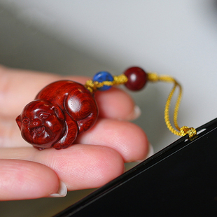 正宗小叶紫檀木雕可爱小猪手机挂件 生肖猪汽车钥匙扣挂件