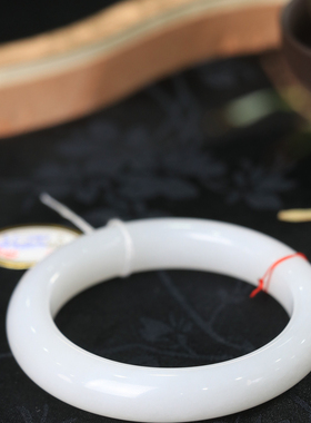 天然新疆和田玉羊脂级白玉53.7圈口手镯大气典雅古风男女手饰收藏