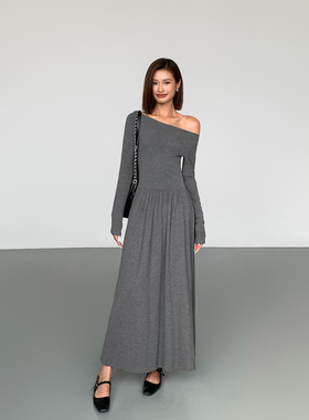 ousph 黑色一字肩针织连衣裙长袖冬新款收腰设计感法式气质灰长裙