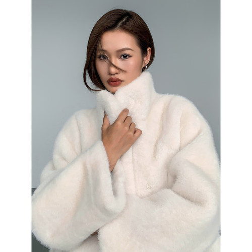 简约气质慵懒仿皮草外套