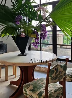 法式中古实木岩板洞石圆餐桌家用小户型艺术高端圆形吃饭桌