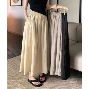 褶皱面料文艺范复古半身裙Long vintage skirt in pleated fabric