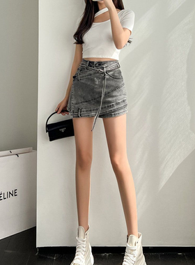 烟灰色不规则 牛仔短裙Short smoked gray irregular denim skirt