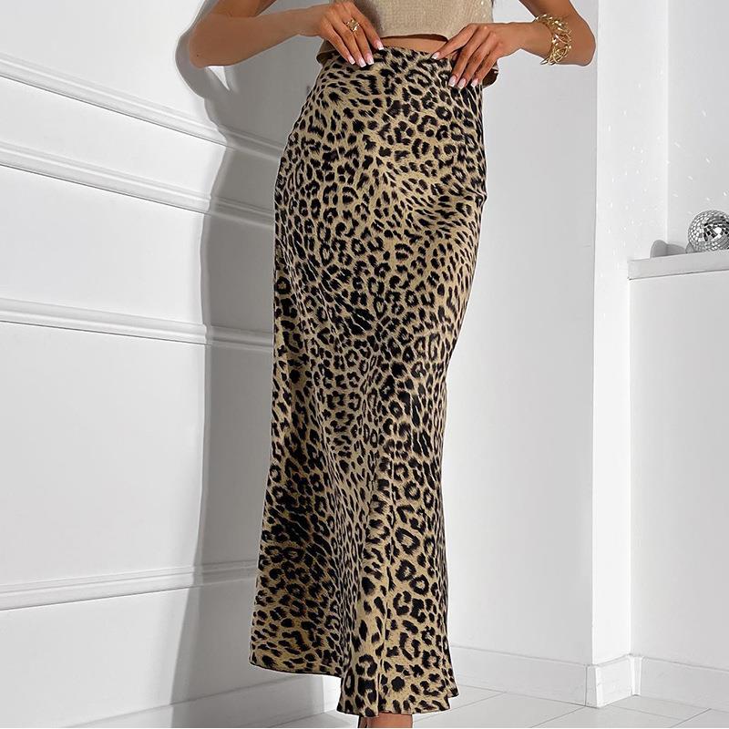 Sexy leopard print fishtail skirt half-length fashionable