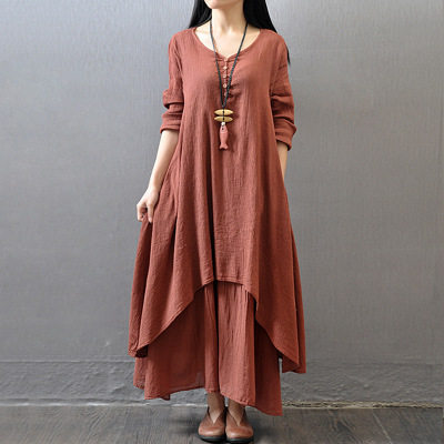 Retro long-sleeved dress with a big swing复古中年女士连衣裙
