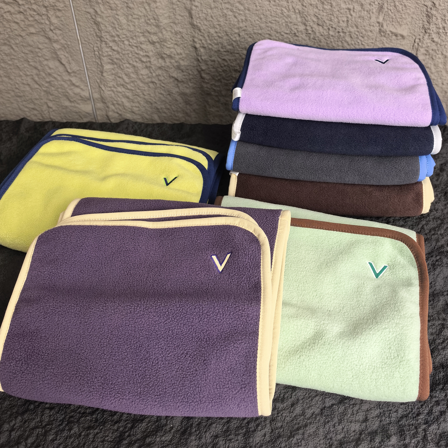 时尚搭配单品/情侣摇粒绒围巾