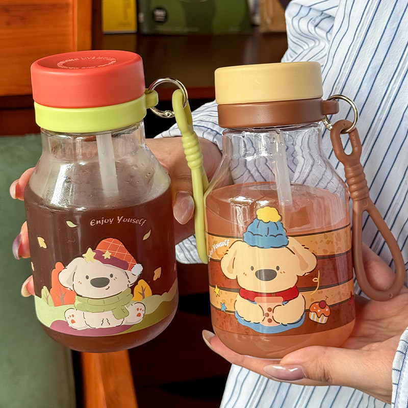 水杯夏日2026新款女生高颜值吸管杯儿童学生专用便捷小巧塑料杯子